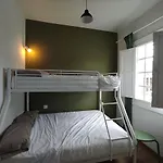 Casco Antiguo Con Patio Y A 5 Min De La Playa Apartman Baiona