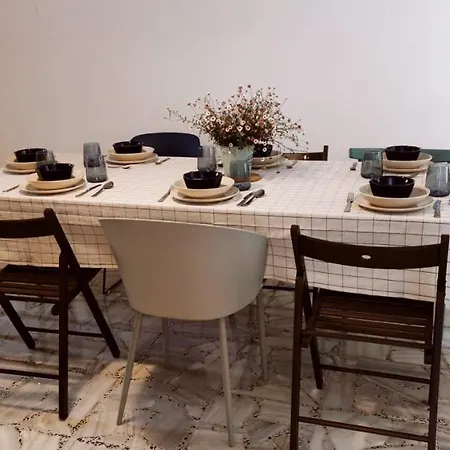 Lejlighed Casco Antiguo Con Patio Y A 5 Min De La Playa *